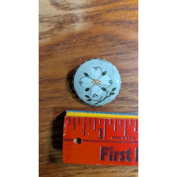 Vintage Hand-Painted Floral Enamel Pin Brooch With Dogwood Design & Gold-Tone Tr - Picture 6 of 6